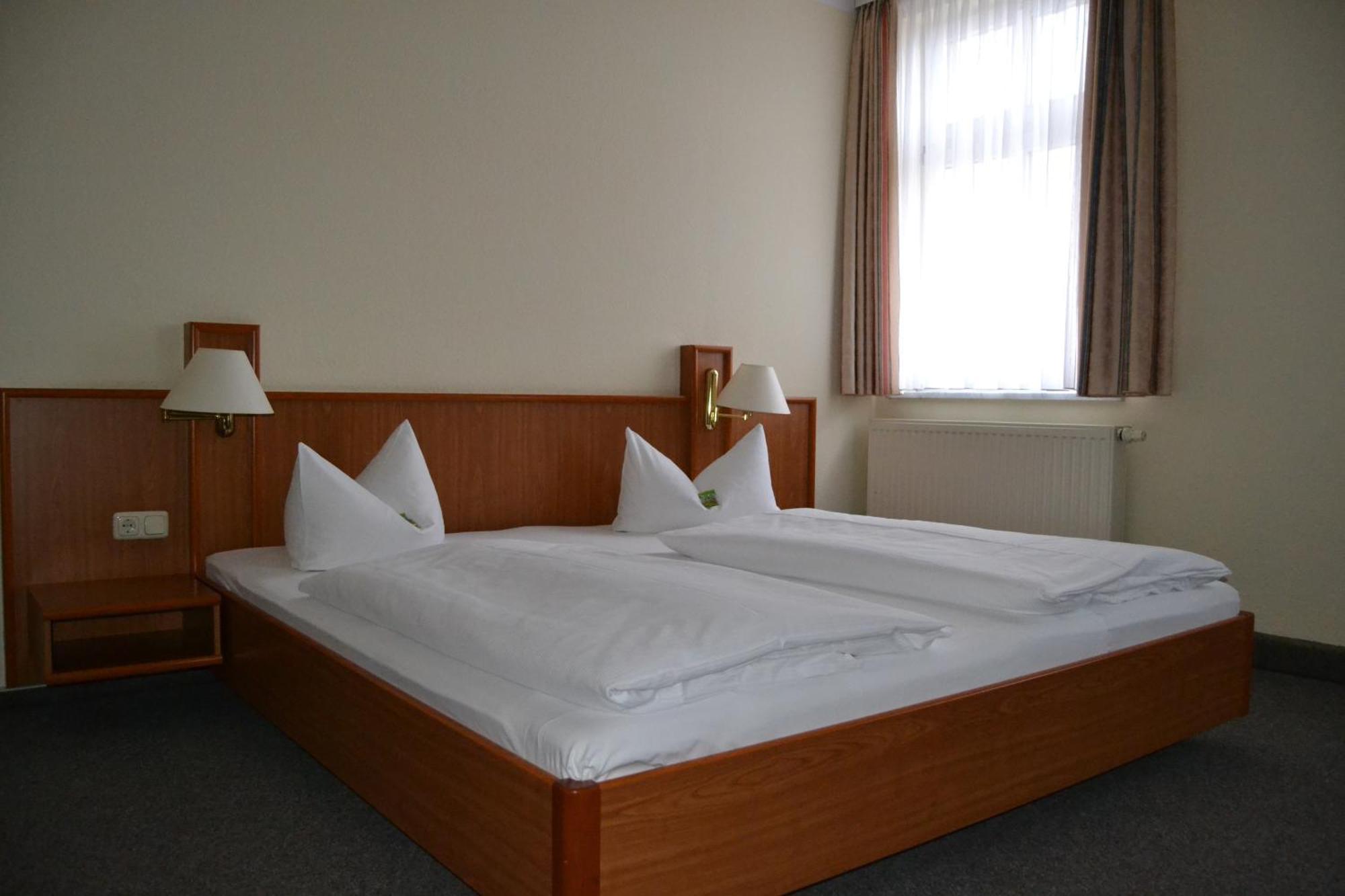 Hotel Anker Saalfeld Saale Номер фото