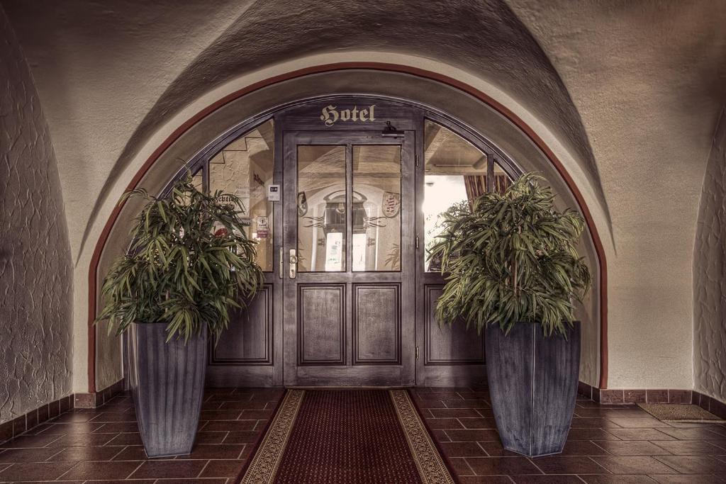 Hotel Anker Saalfeld Saale Экстерьер фото